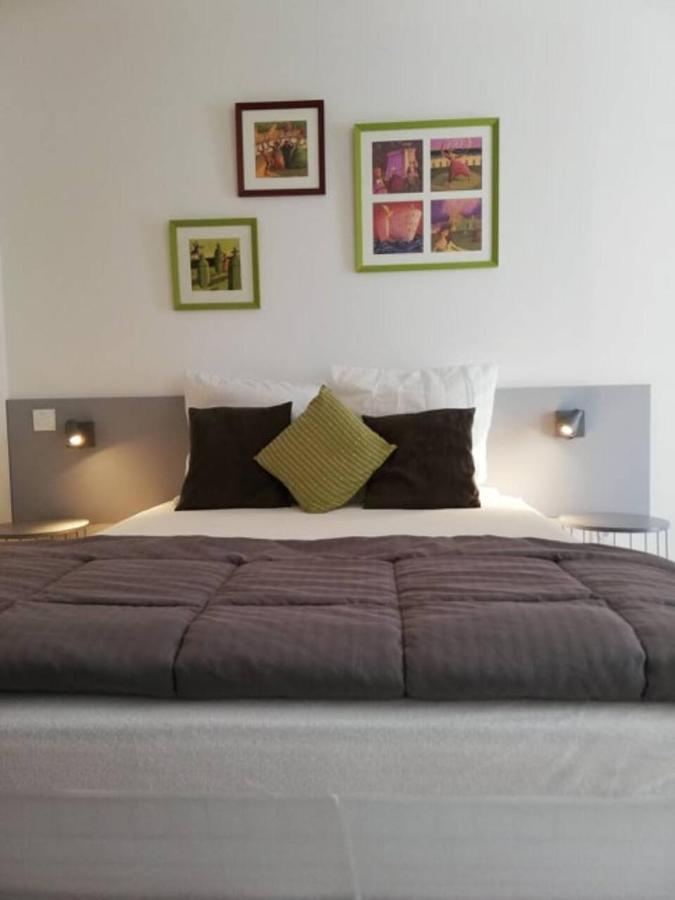 33 Ter Bon Pied A Terre Apartment La Rochelle  Bagian luar foto