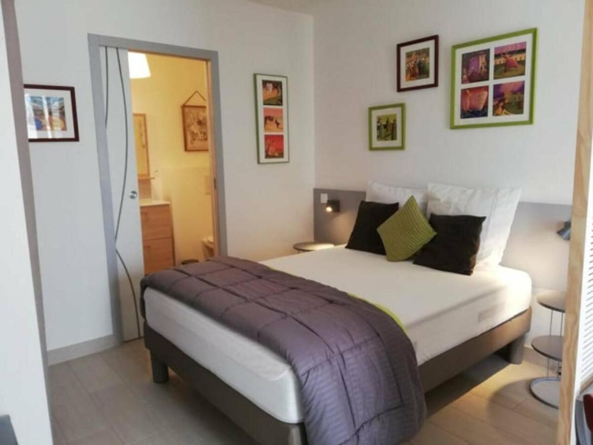 33 Ter Bon Pied A Terre Apartment La Rochelle  Bagian luar foto